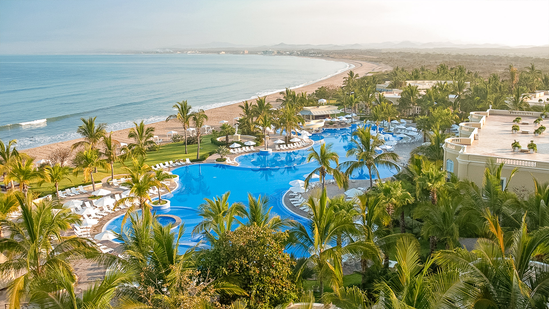 Pueblo Bonito Emerald Estates Luxury Villas